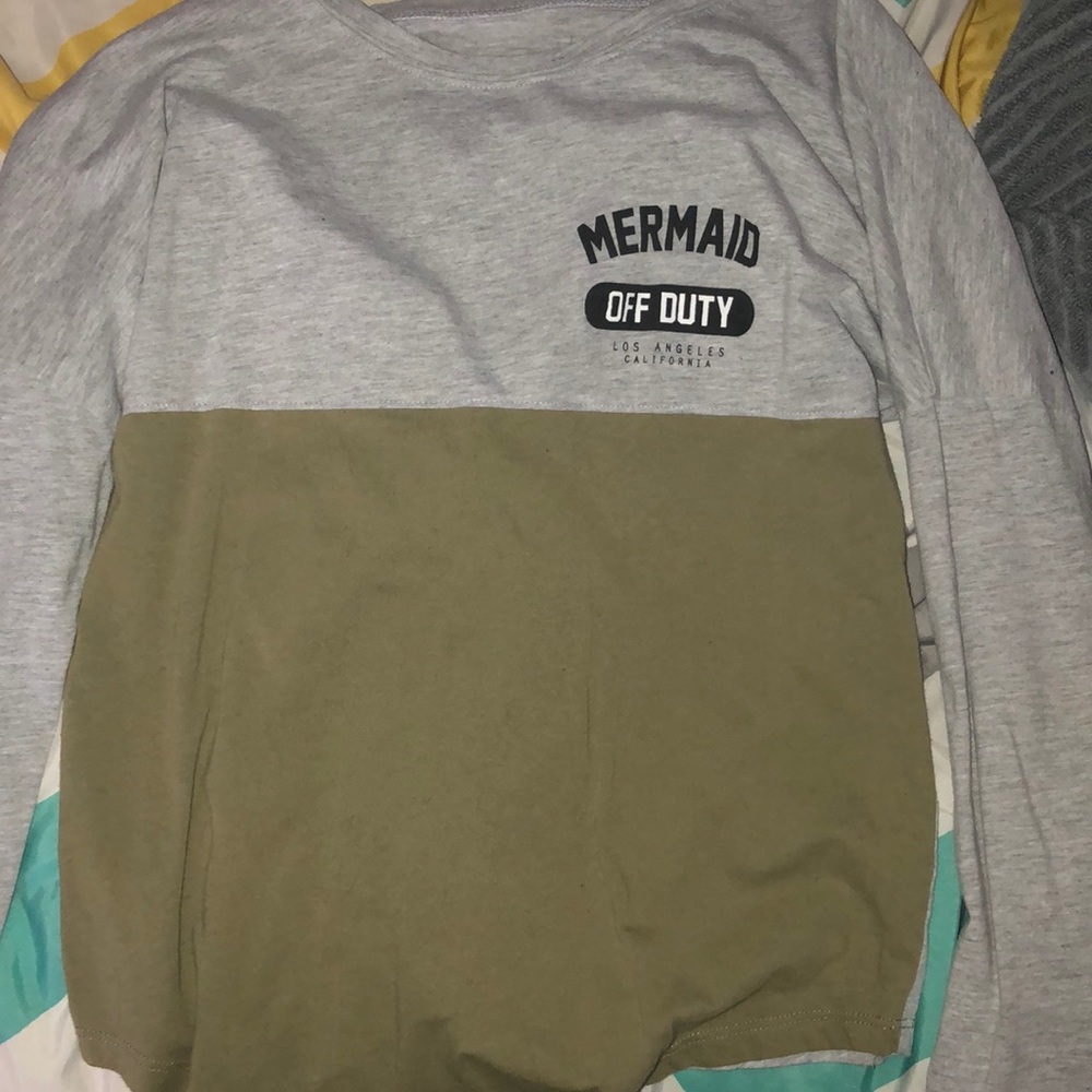Long sleeve shirt